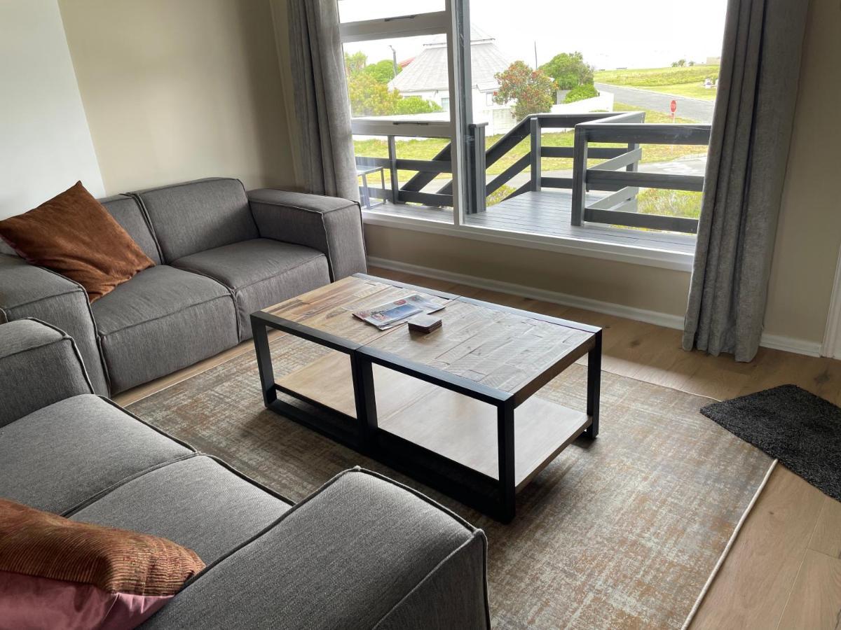2 On Third Avenue Apartman Hermanus Kültér fotó